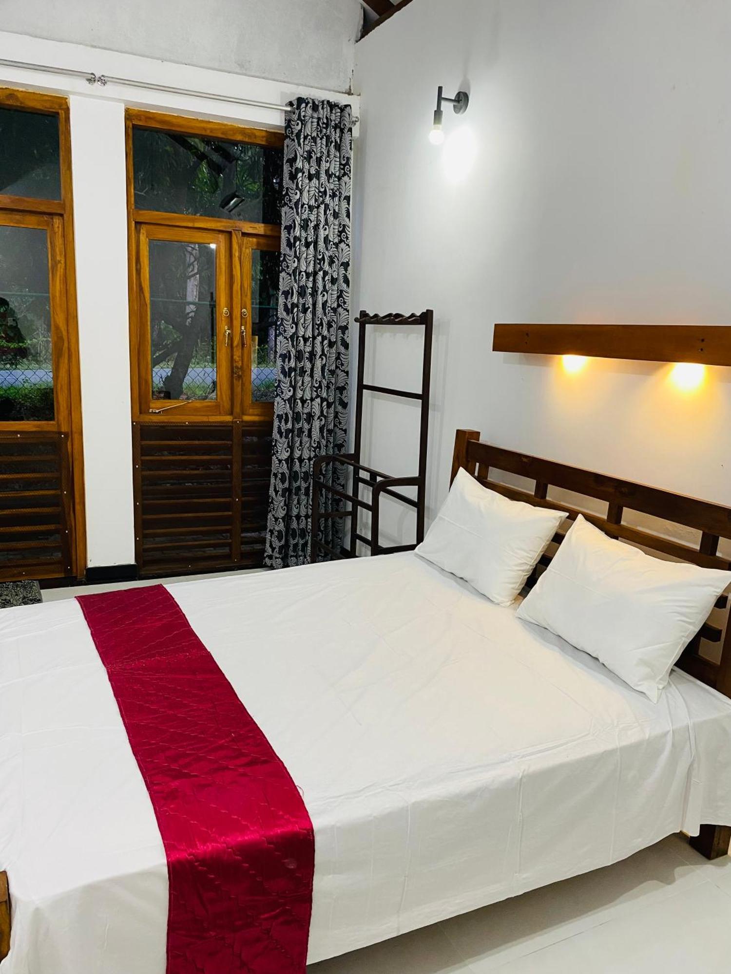 Sigiri Holiday Bungalow 锡吉里亚 外观 照片